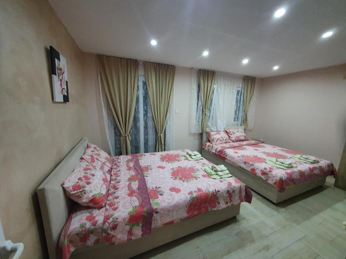 Apartments Tadic Petrovac Extérieur photo