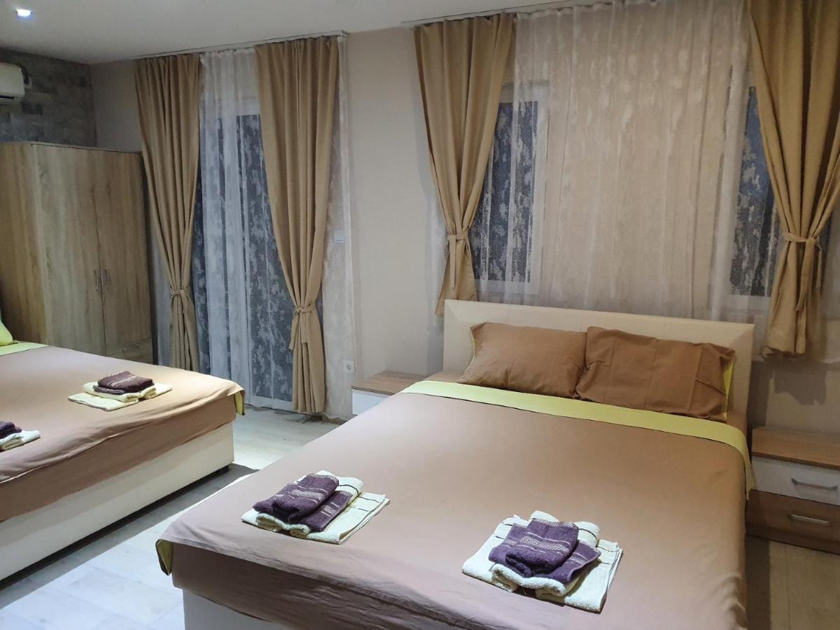 Apartments Tadic Petrovac Extérieur photo